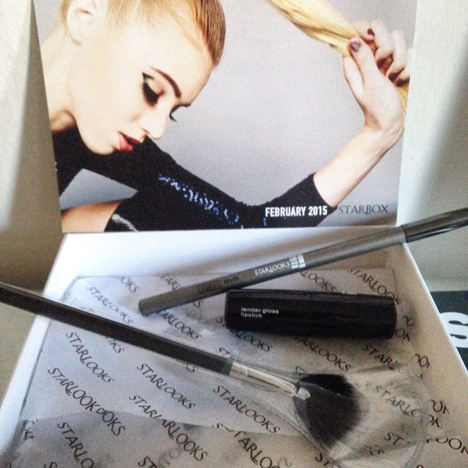 February Starbox makeup subscription box from Starlooks